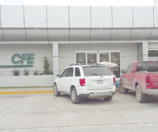 Piden a CFE se les enseñe leer medidores de luz