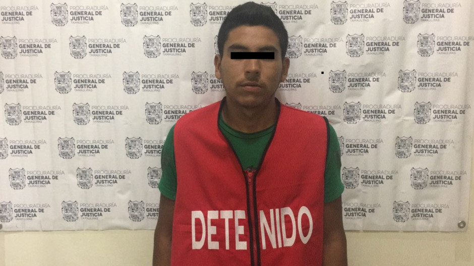 Detienen a hombre por extorsión