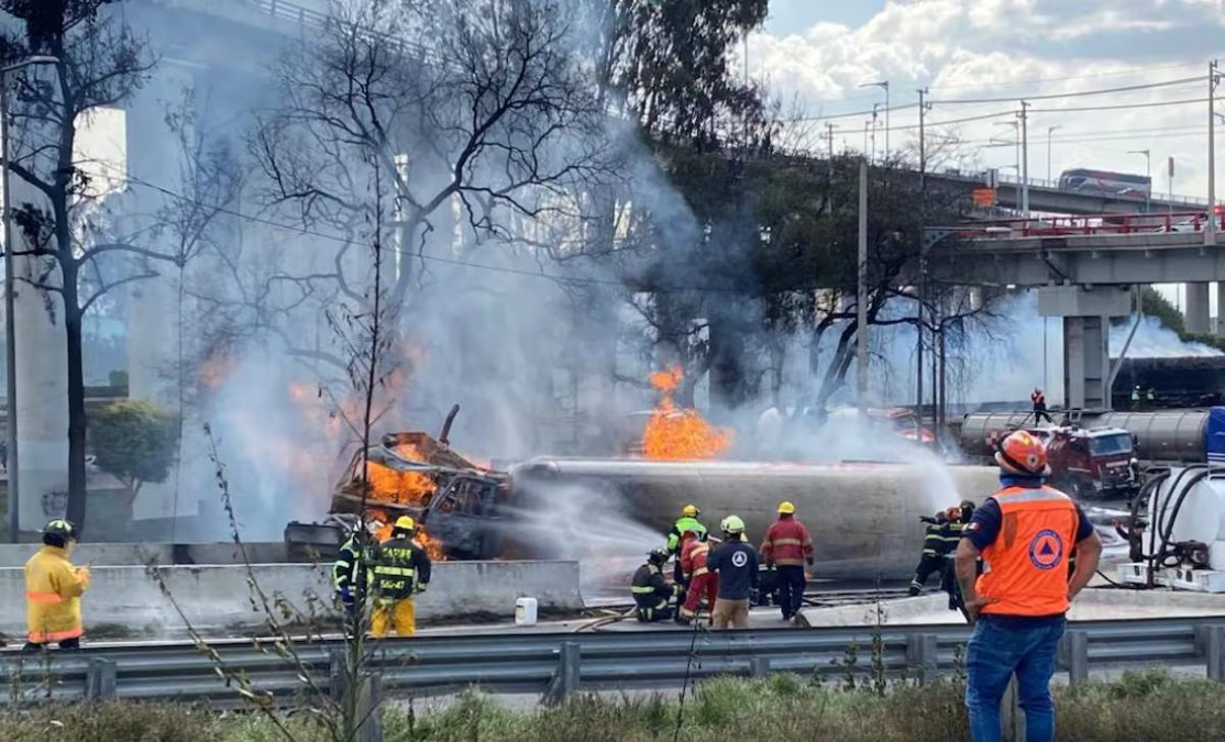 Suman 13 las víctimas mortales por la explosión de pipa de gas en Iztapalapa
