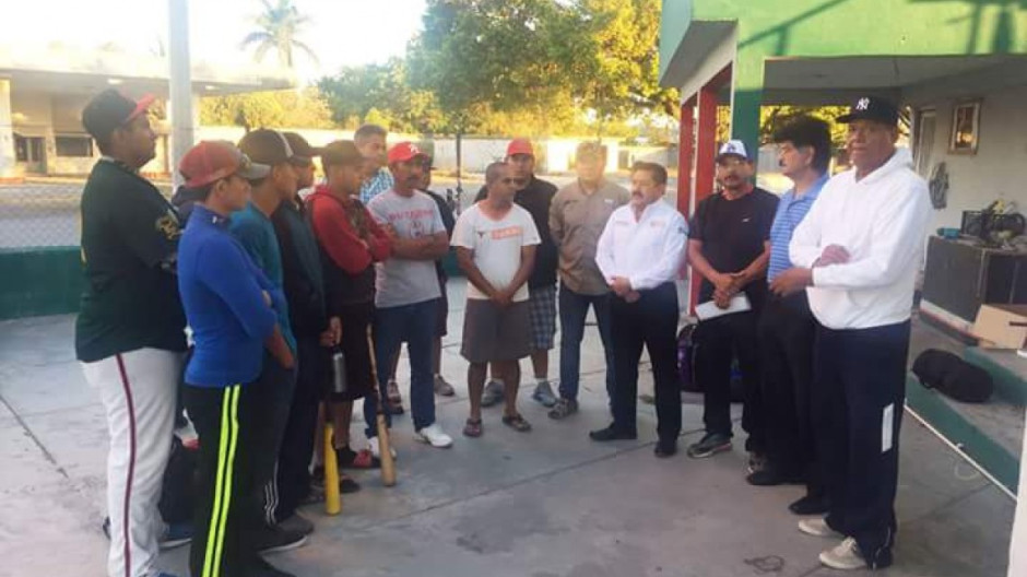 Ayuntamiento apoya a jóvenes deportistas