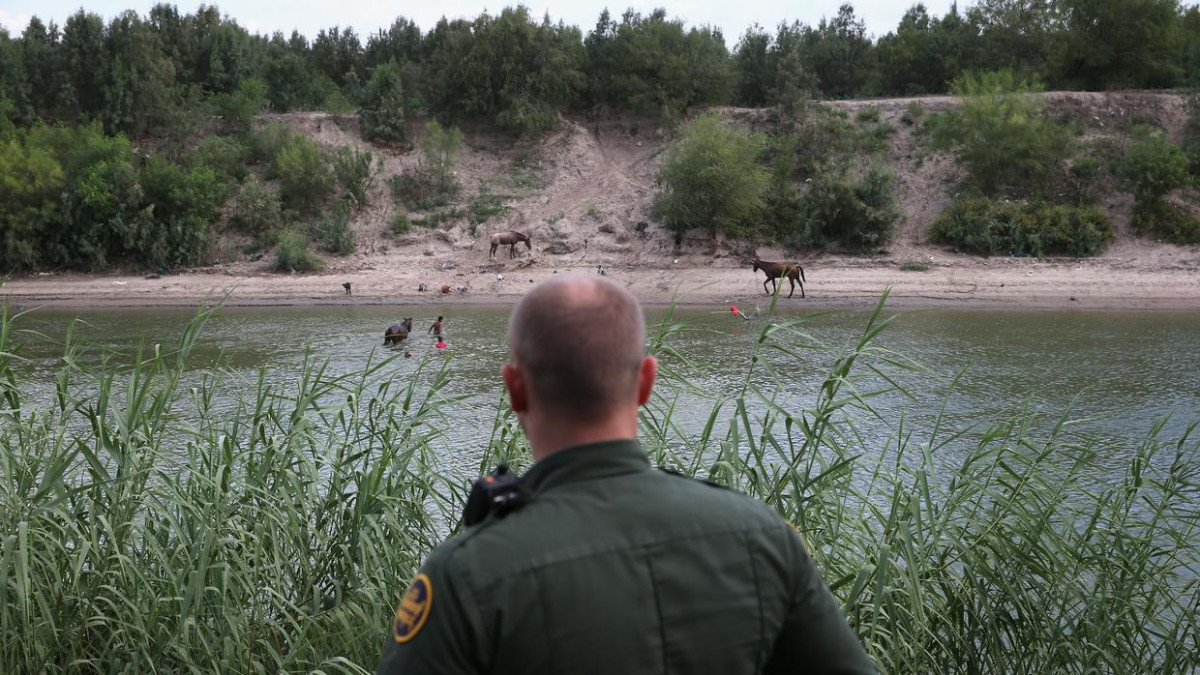 Tras balaceras en Tamaulipas, Laredo, Texas protege su frontera 