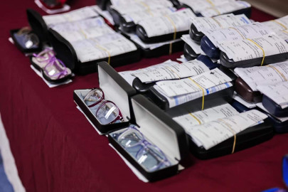 Entregó Carlos Peña Ortiz 350 lentes graduados, mediante Jornada de Salud Visual