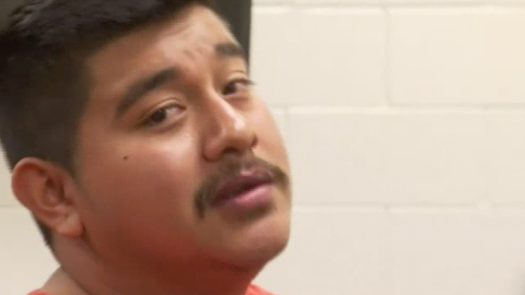 Reducen fianza a hombre acusado en la muerte de su hermano