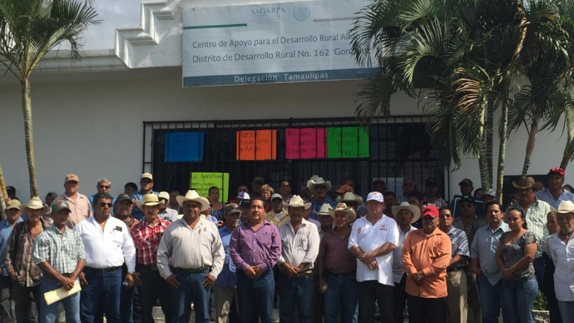 Agricultores exigen el pago del programa “preparado no sembrado”