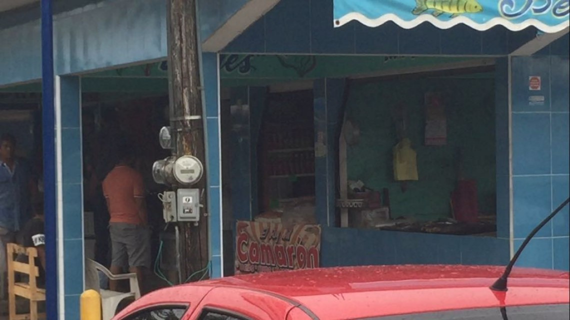 Comerciantes de mariscos piden mejoras en sus instalaciones