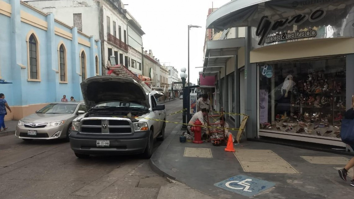 Comerciantes de la zona centro molestos ante cortes de luz