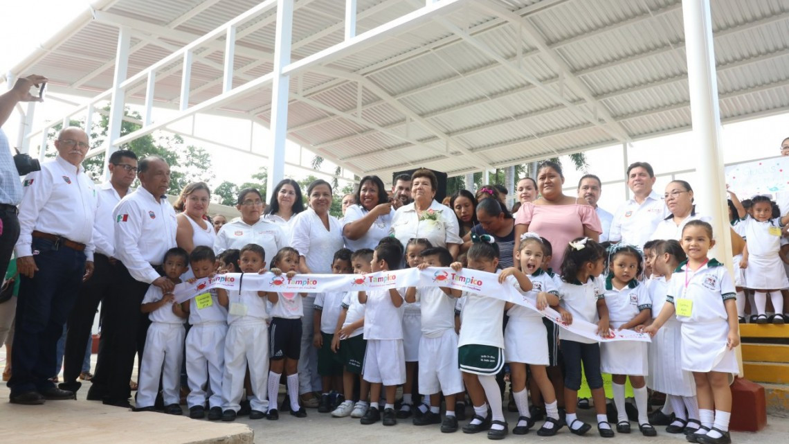 Entrega gobierno de Tampico techumbre en el jardín de niños “Benito Juárez”