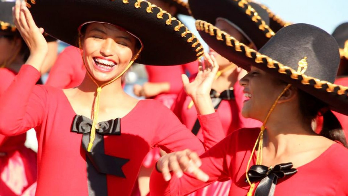 Realizan desfile por 107 Aniversario de la Revolución Mexicana