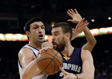 En tiempo extra los Grizzlies aturden a los Warriors 128-119