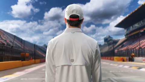 Checo Pérez enciende rumores con nuevo video junto a MAJA Sportswear