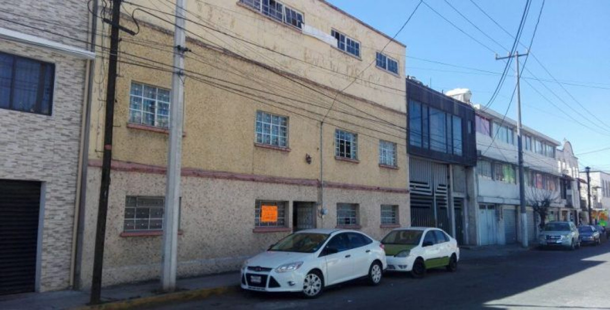 Mujer es estrangulada en un hotel de Toluca