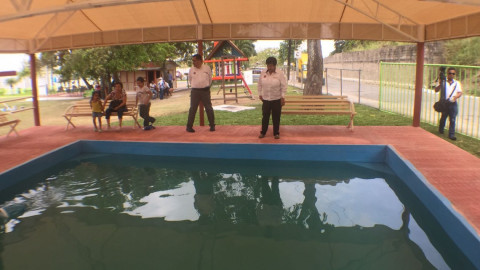 Revisa Peraza Guerra trabajos de remoción del parque Fray Andrés de Olmos