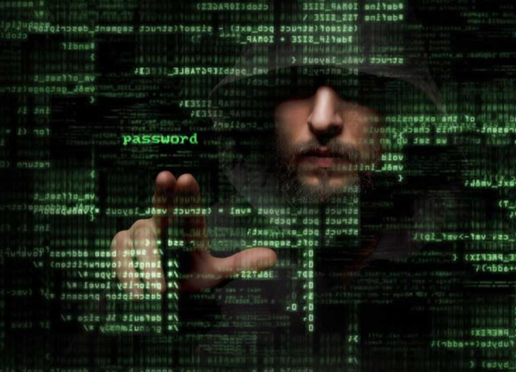 EU acusa a dos espías rusos de hackear y robar información 