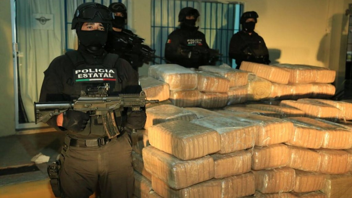 Policía Estatal Aseguran 127 paquetes de marihuana