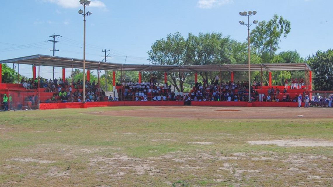 Inauguran Torneo Distrital de Béisbol
