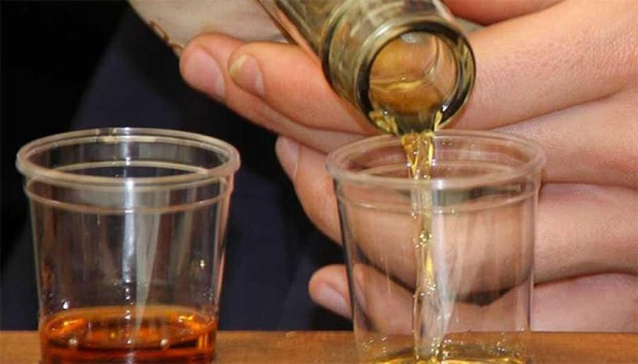 Al menos 42 muertos y 460 hospitalizados por beber alcohol adulterado en Irán