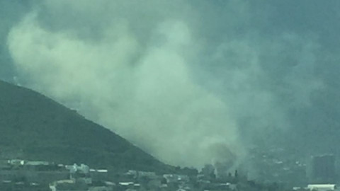 Se registra incendio en Planetario Alfa de San Pedro, NL