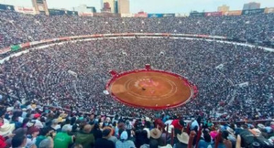 Suspenden corridas de toros en la Plaza México, otra vez