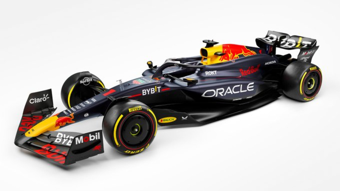 Red Bull presenta el RB20 de 'Checo' Perez y Verstappen