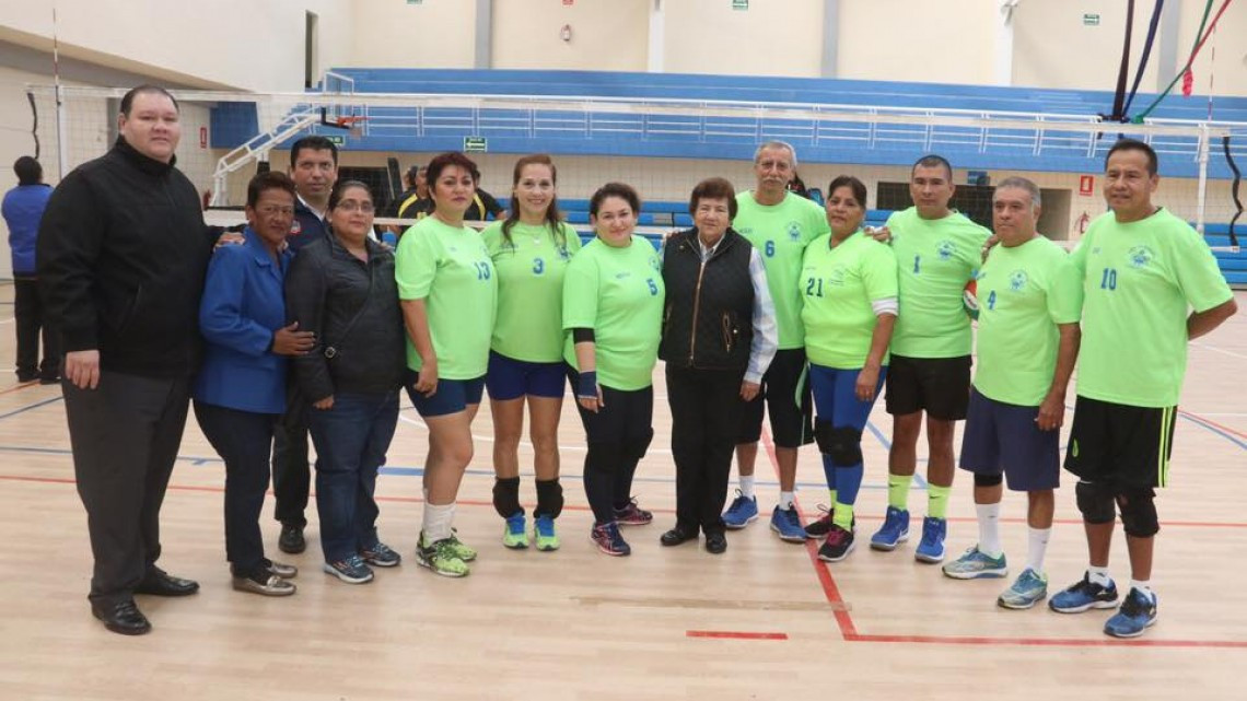 Realiza Ayuntamiento torneo mixto interdepartamental de Voleibol
