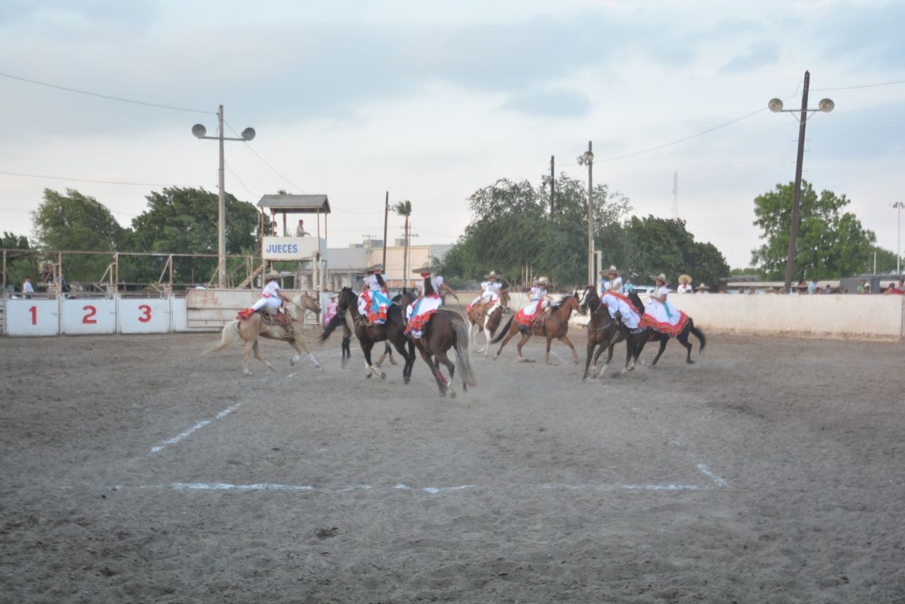 Realizarán "Charreada Navideña" en La Norteña A.C.