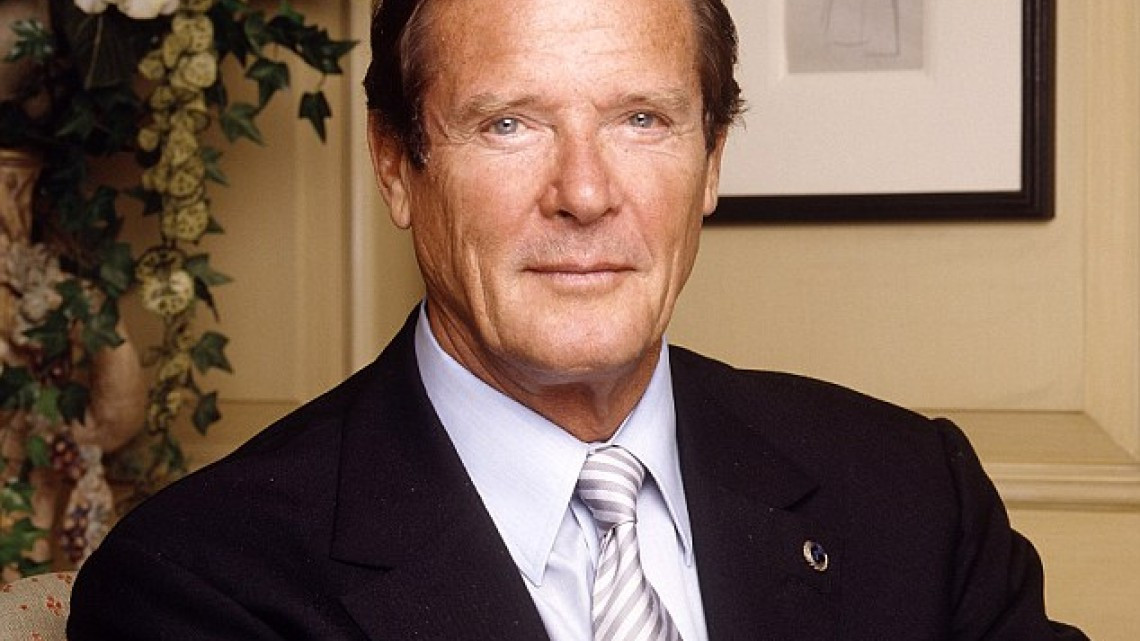 Muere Roger Moore, el “Agente 007”