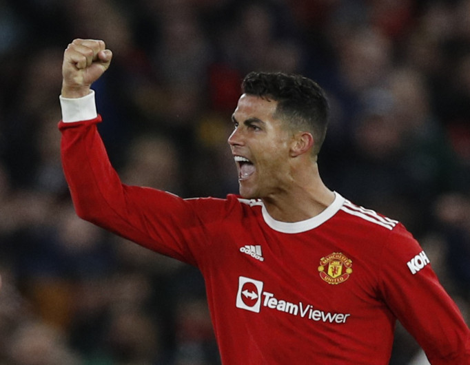 Remontada del United en Old Trafford da respiro a Solskjaer