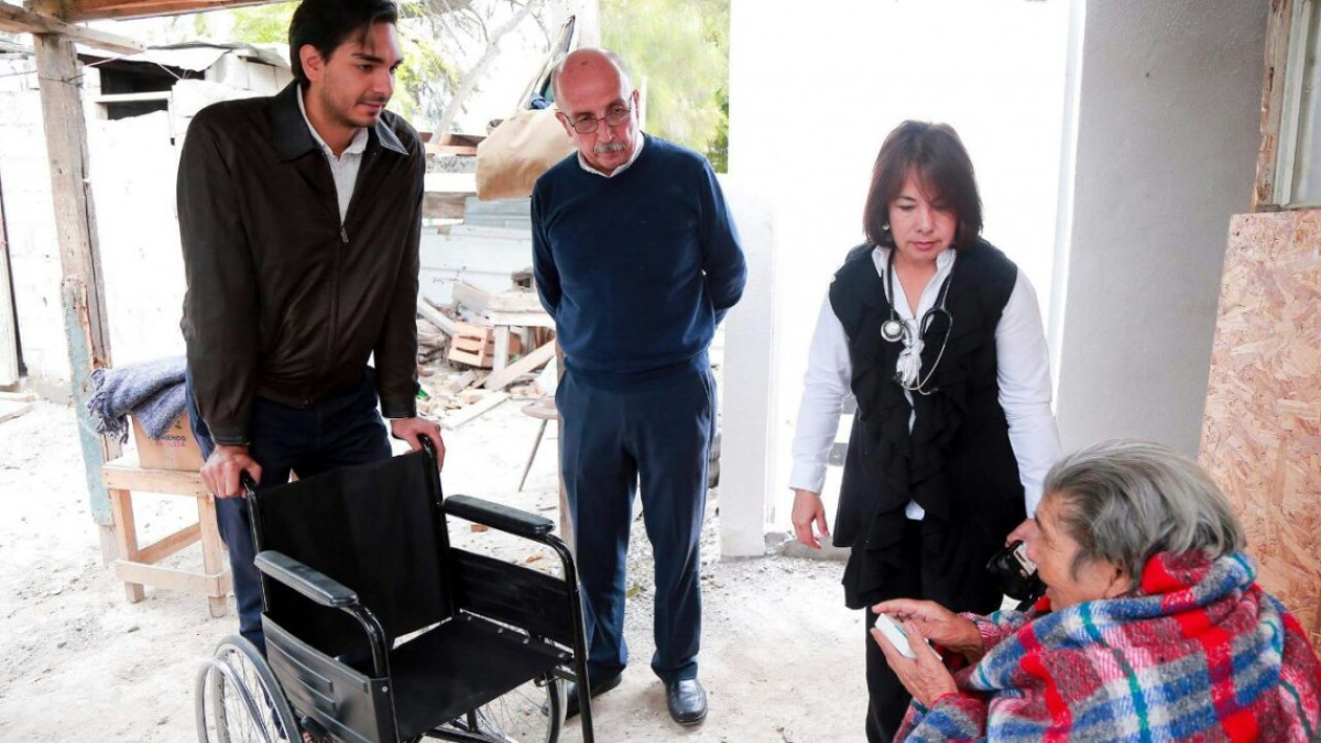 Jueves de visita llega a colonia Américo Villareal