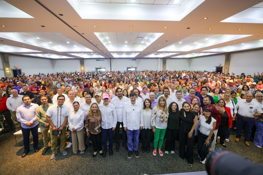 Recibió Reynosa a Fernández Noroña y Legisladores en Asamblea Informativa 