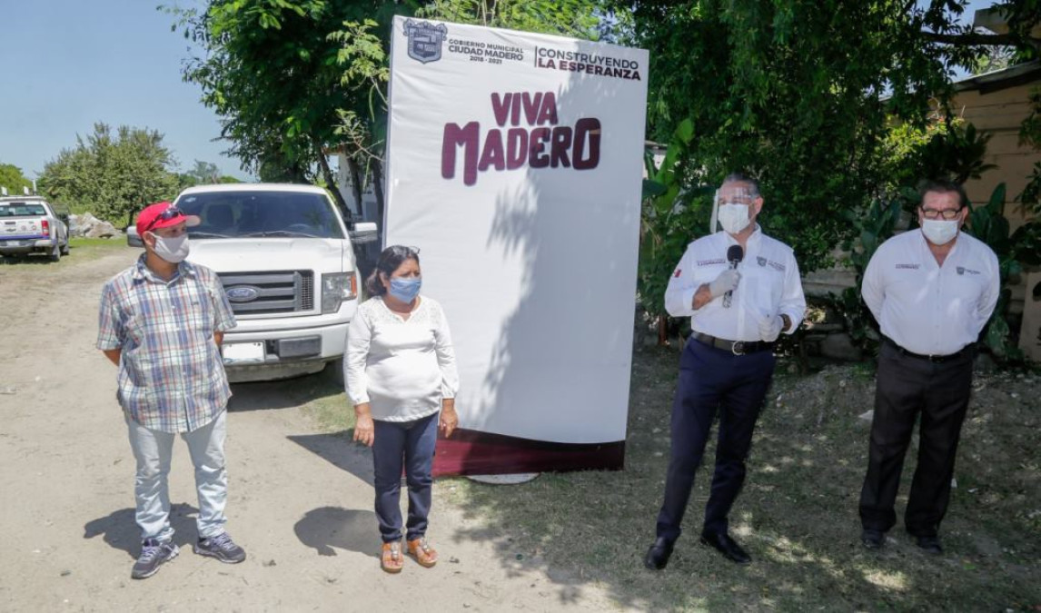 Maderenses reciben techos firmes en Gobierno de Adrián Oseguera