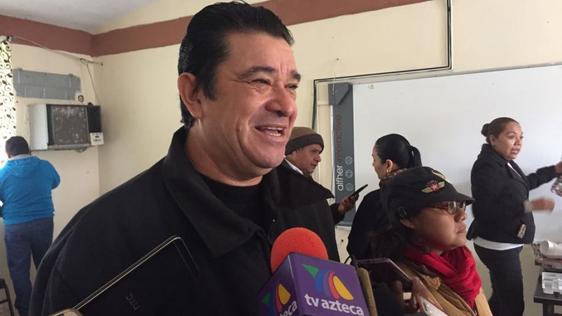 Buscan se considere a maestros dentro de la suspensión de clases