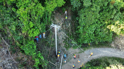 CFE restablece al 100% el suministro eléctrico en cinco estados afectados por las lluvias
