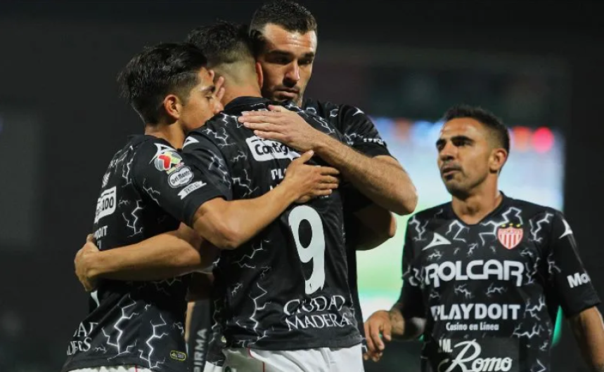 Nexaca golea 4-1 a Santos en el TSM 
