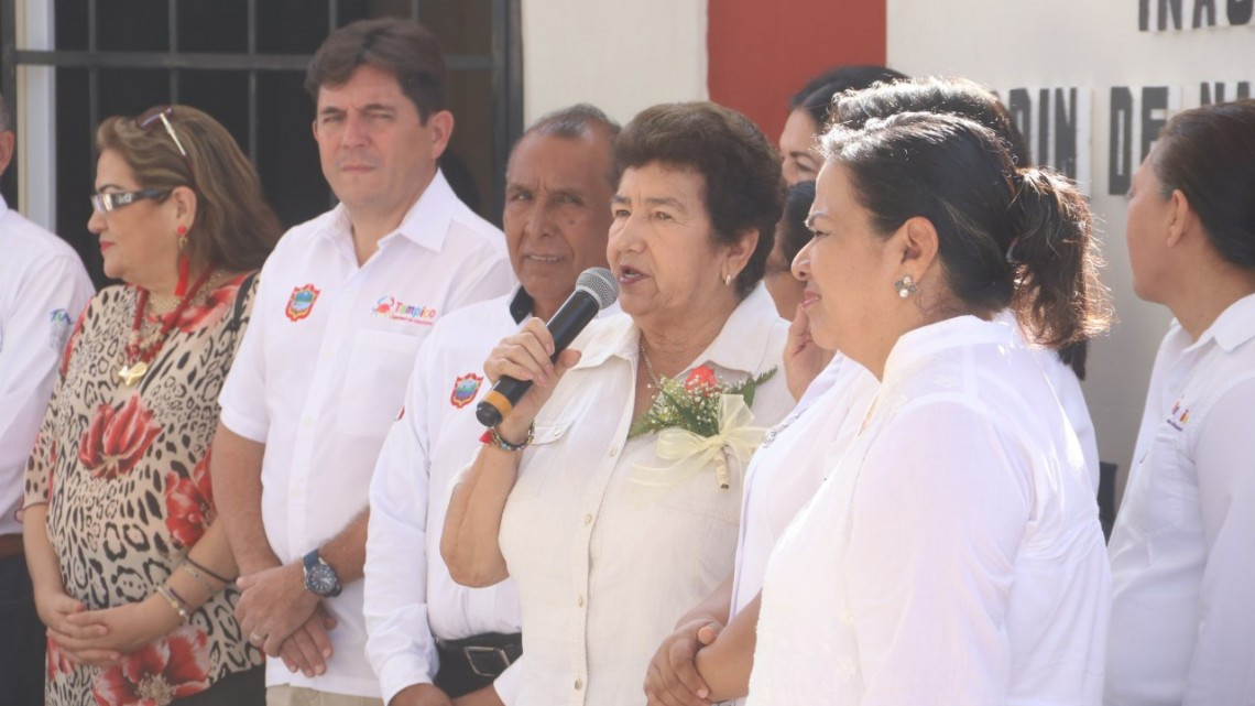 Entrega gobierno de Tampico techumbre en el jardín de niños “Benito Juárez”