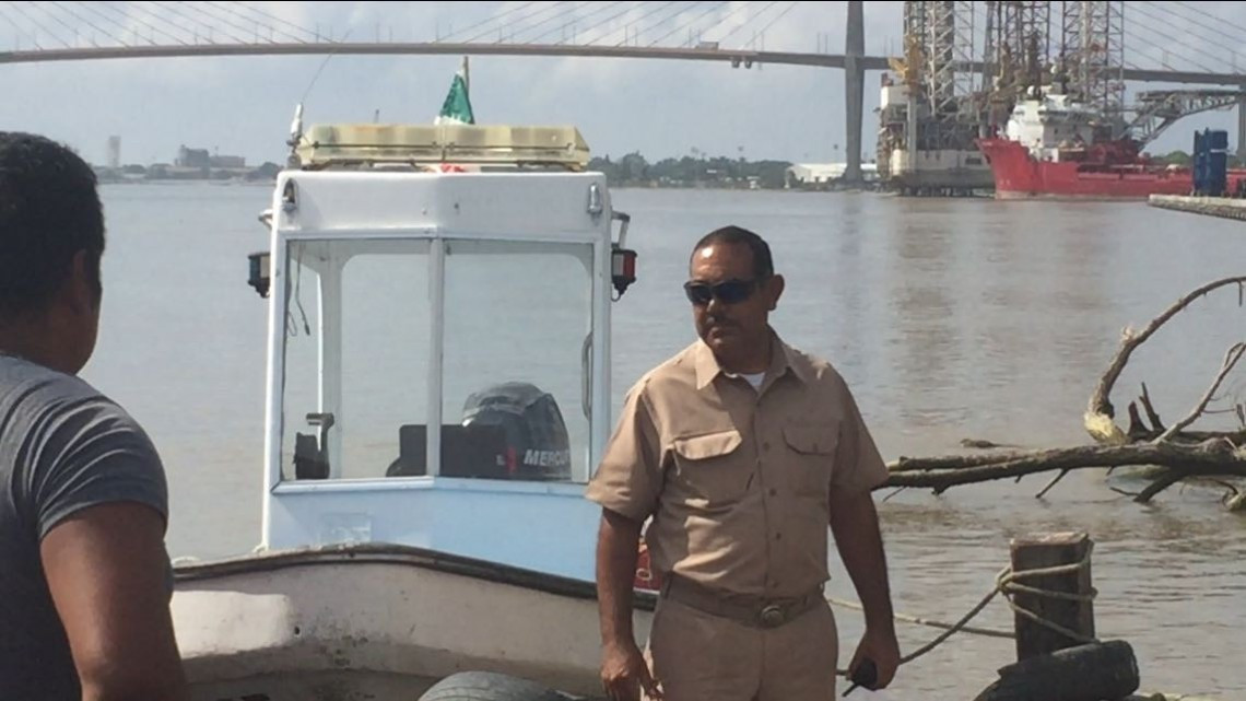 Resguardo Marítimo obliga a utilizar chaleco salvavidas en pasos de lancha 