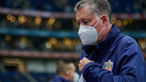 Peláez descarta llegada de Almeyda al banquillo de Chivas