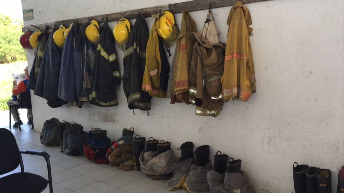 Bomberos listos para auxiliar a población durante fin de año