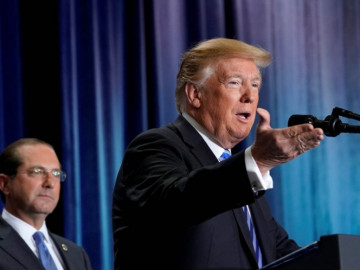 No dejaremos que ingresen a ilegalmente: Trump a migrantes