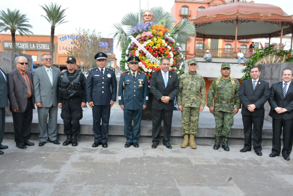 Conmemora Gobierno Municipal Centenario de la Constitución Mexicana