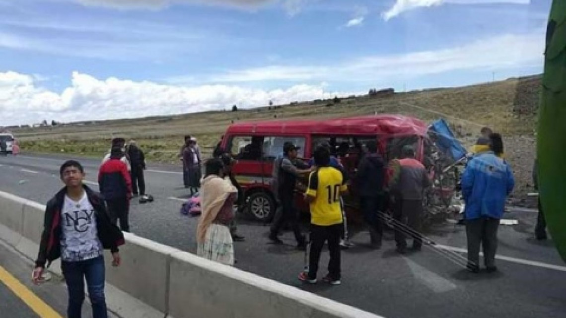 16 muertos tras accidente de tránsito en Bolivia