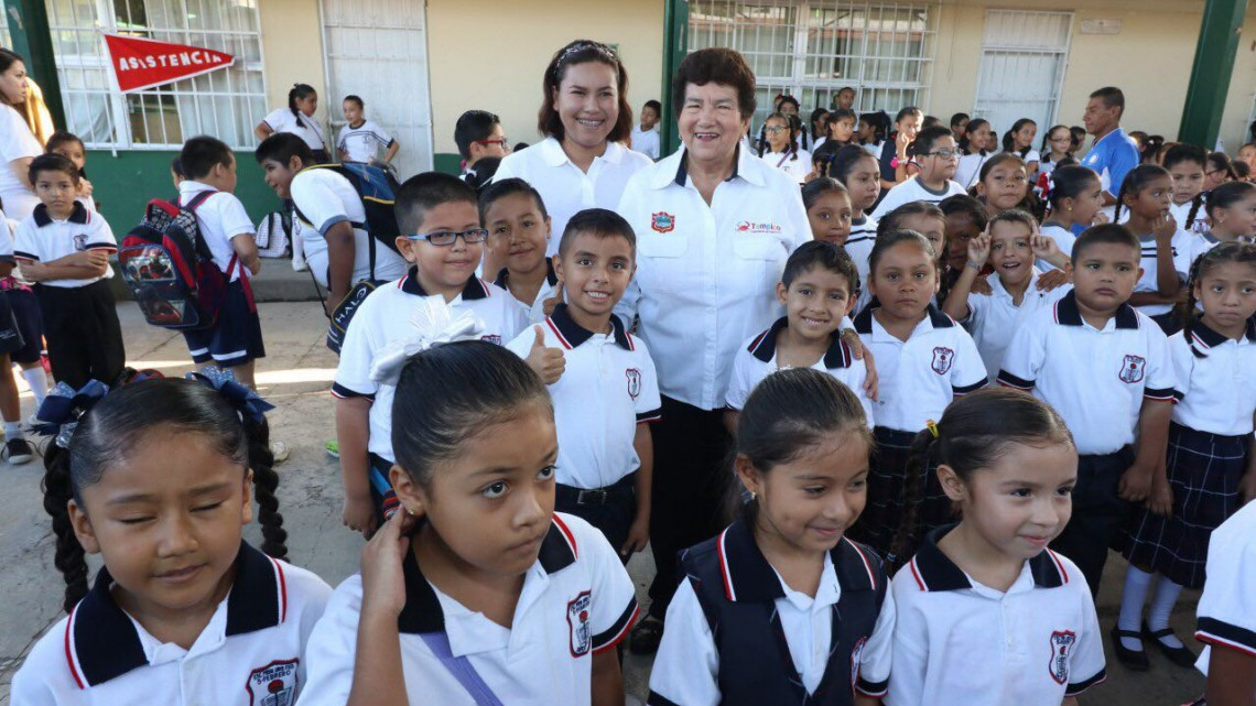 Le apostamos a la educación para cambiar el tejido social: Magdalena Peraza