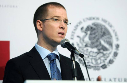 Solidaridad y apoyo para migrantes: Ricardo Anaya