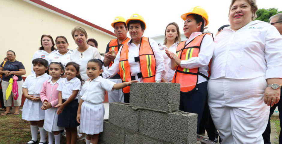 Continúa Ayuntamiento con obras de mejoramiento de la ciudad 