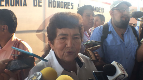 Felicita Alcaldesa a Raúl Curiel por su victoria en Las Vegas