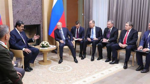 Rusia seguirá apoyando a Venezuela, afirma el Kremlin
