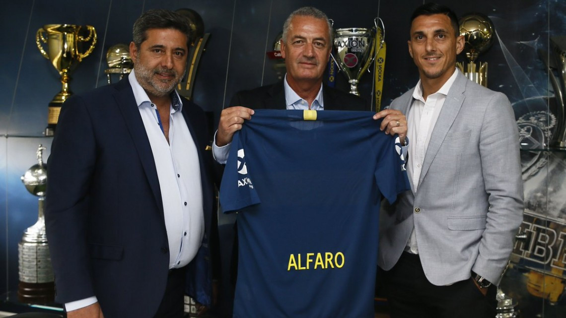 Gustavo Alfaro es el nuevo director técnico de Boca