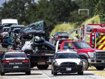 4 muertos tras choque de autos