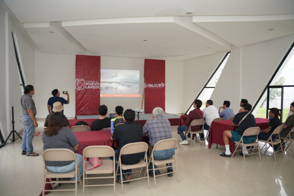 Foro por el Día del Asteroide acerca a jóvenes a los misterios del espacio