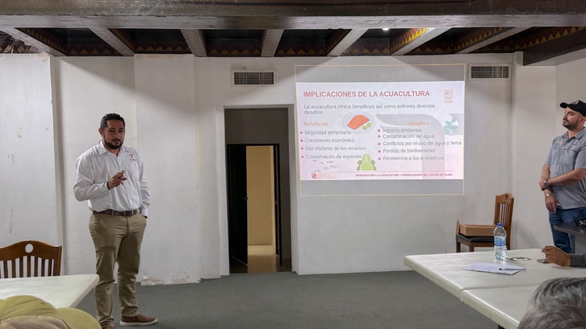 Impulsan conocimiento en acuacultura con plática sobre cultivo de tilapia en Nuevo Laredo