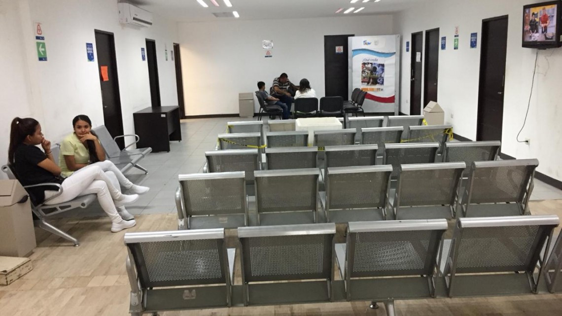 Invitan a las mujeres a practicarse la mastografía